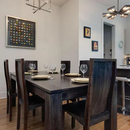 Holiday home Beautiful 3 Bedroom! Near Broadway-12th S-gulch Nashville