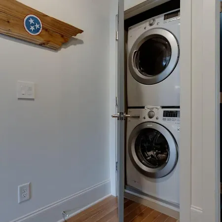 Beautiful 3 Bedroom! Near Broadway-12th S-gulch *