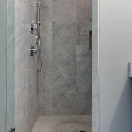 Beautiful 3 Bedroom! Near Broadway-12th S-gulch *