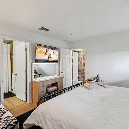 - 914 1st Ave N Holiday home *