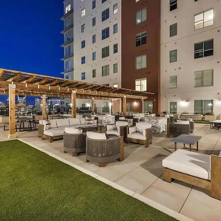 2br, Haven At Gulch W/ Rooftop Pool & Views Apartment *