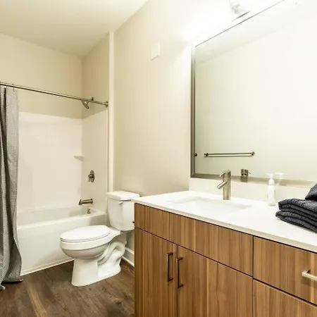 2br, Haven At Gulch W/ Rooftop Pool & Views Nashville