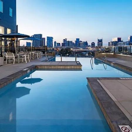 Apartment 2br, Haven At Gulch W/ Rooftop Pool & Views Nashville