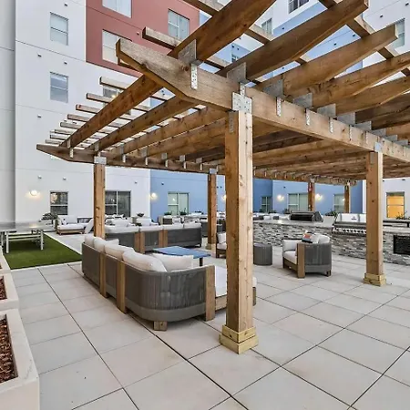 Apartment 2br, Haven At Gulch W/ Rooftop Pool & Views
