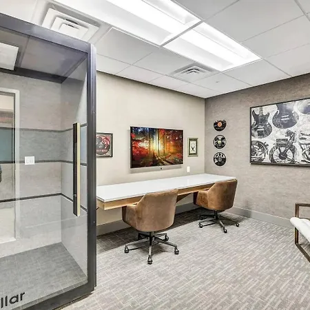 Apartment 2br, Haven At Gulch W/ Rooftop Pool & Views Nashville