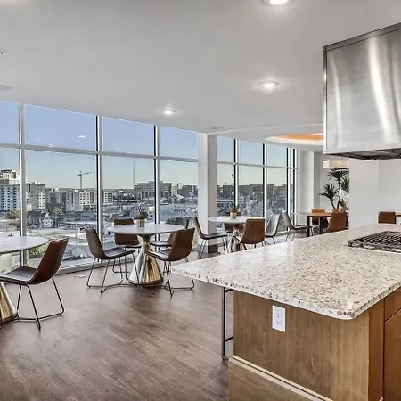 2br, Haven At Gulch W/ Rooftop Pool & Views * Nashville