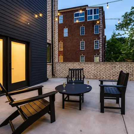 Holiday home West End Getaway Balcony Near Broadway Nashville