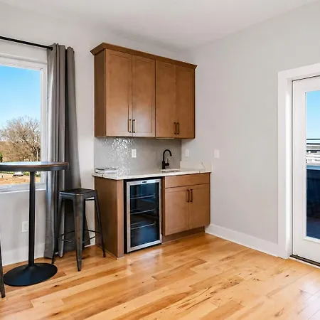 Holiday home Retreat Rooftop Skyline & 12 Guests Nashville