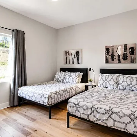 Duo Retreat Private Rooftops Nashville
