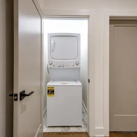 Two New Homes Sleeps Up To 24 * Nashville