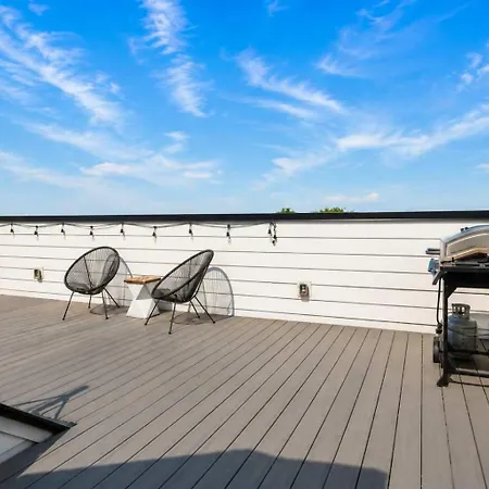 Nashville Escape Skyline Views Minutes To Broadway Holiday home Nashville