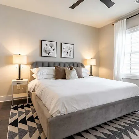 Two New Homes Sleeps Up To 24