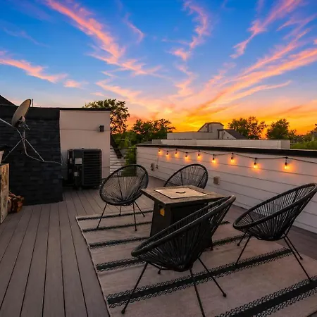 Holiday home Nashville Escape Skyline Views Minutes To Broadway *