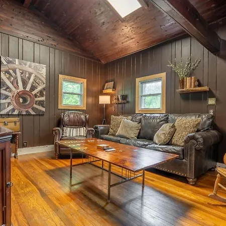 Holiday home The Whiskey River