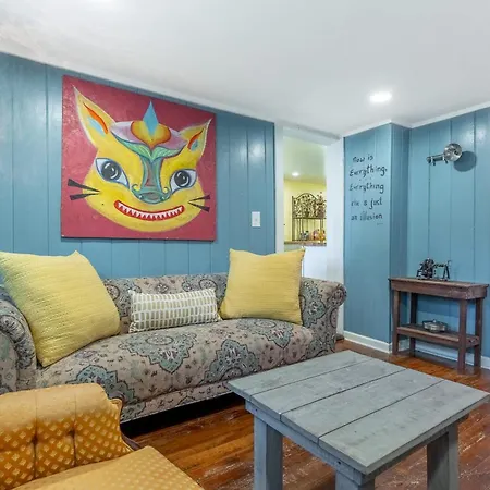 Holiday home The Whiskey River *