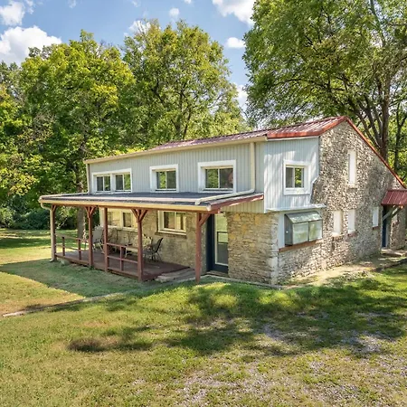 The Whiskey River Holiday home