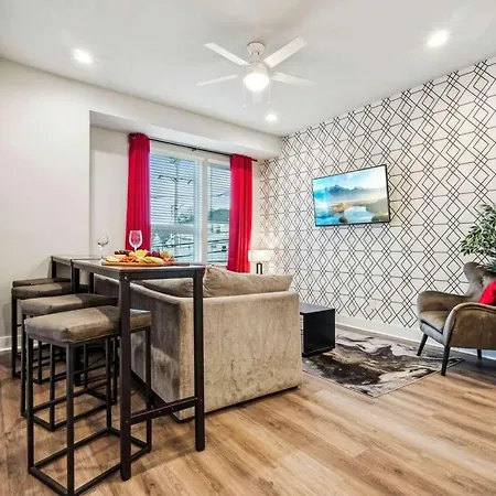 Holiday home Private With Rooftop Game Near Downtown *