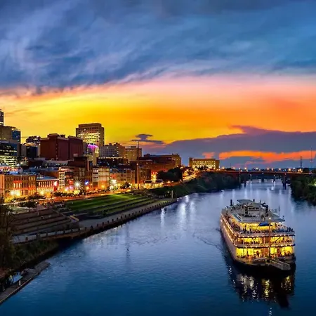 4br Getaway For 12 W Balcony Mins To Broadway * Nashville