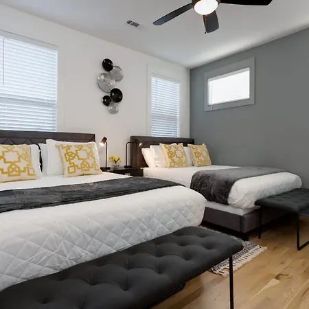 4br Retreat For 12 W Balcony Mins To Broadway Holiday home Nashville