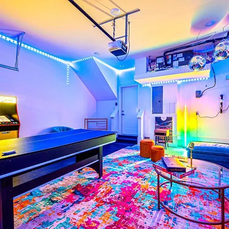 The Encore - Rooftop Hot Tubgame Roomsleeps 12 Homestay Nashville