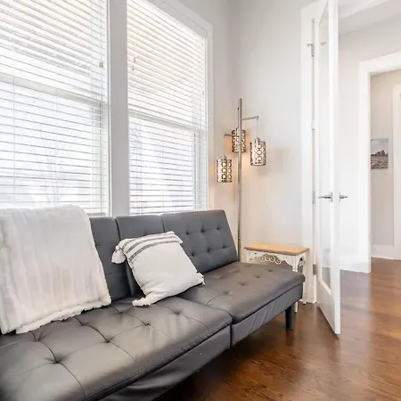 Holiday home 4br East - Walk To Bars & Restaurants