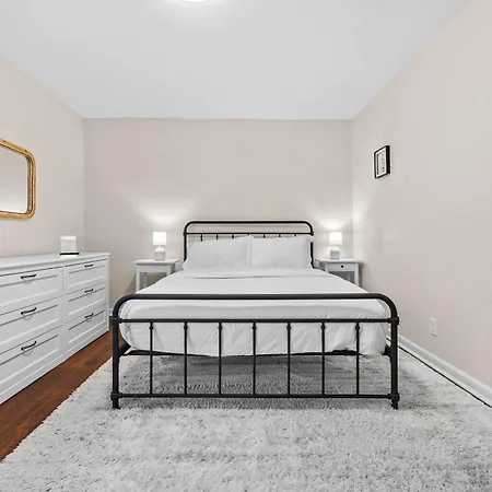 Area 3br With Yard And Workspace Nashville