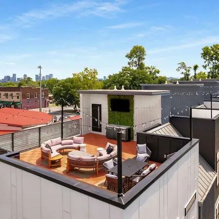 Luxury Living At Velvet And Vinyl Rooftop 6 Beds Holiday home