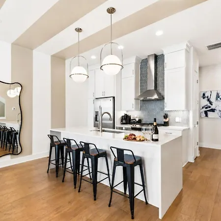 2 Rooftop Homes - Sleeps 24 - Near Geodis Park * Nashville