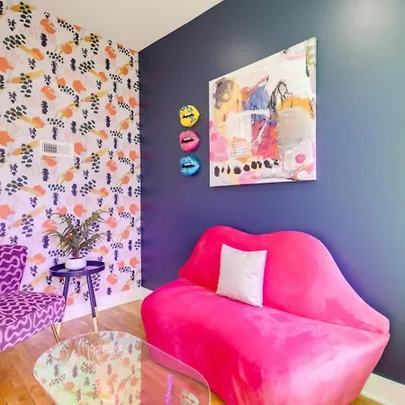 Funk House. Mins To Broadway. Parking Holiday home Nashville