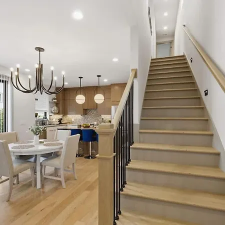 Executive Mid Term - Office And Garage Holiday home *