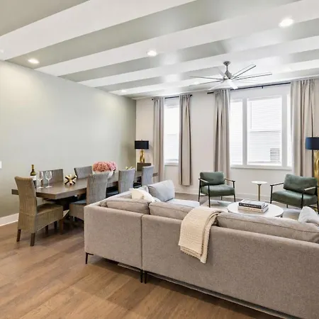 Rooftop Deck Townhome Sleeps 12 Near Geodis Park *