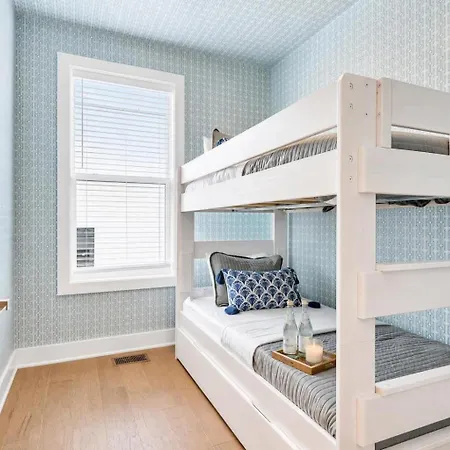 2 Rooftop Homes - Sleeps 24 - Near Geodis Park *