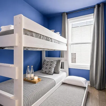 Rooftop Deck Townhome Sleeps 12 Near Geodis Park *