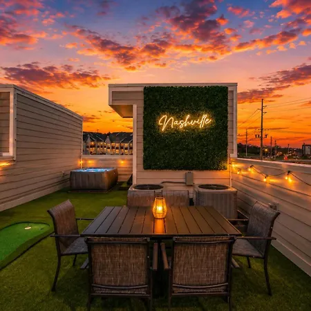 The Encore - Rooftop Hot Tubgame Roomsleeps 12 Homestay Nashville