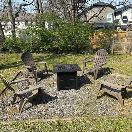 1947 Rustic Farmhouse. East Nash. Mins To Broadway Nashville
