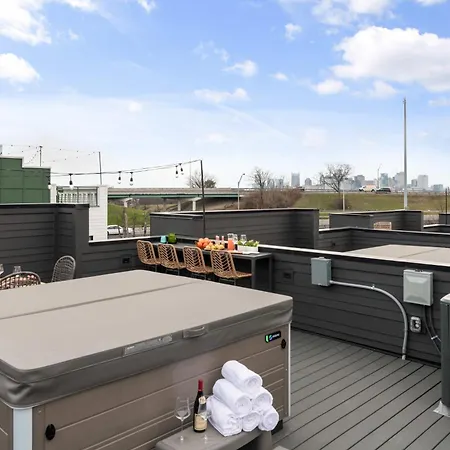 Holiday home The Hubb House - Relaxing Rooftop Hot Tub Nashville
