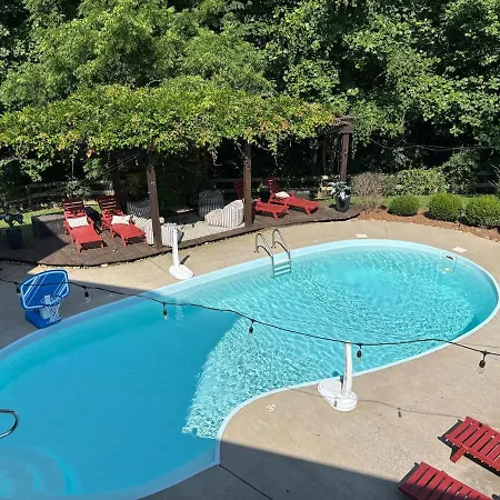 Holiday home Cedar Peak - Pool Hot Tub & Gym Sleeps 24 *
