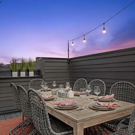 The Hubb House - Relaxing Rooftop Hot Tub Nashville