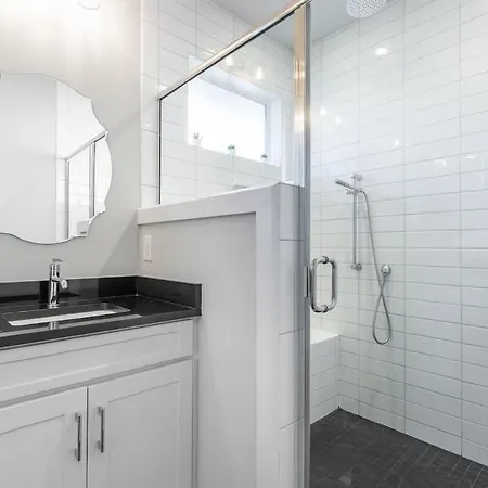 4br East - Walk To Bars & Restaurants * Nashville