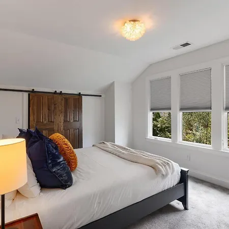 The Magnolia House