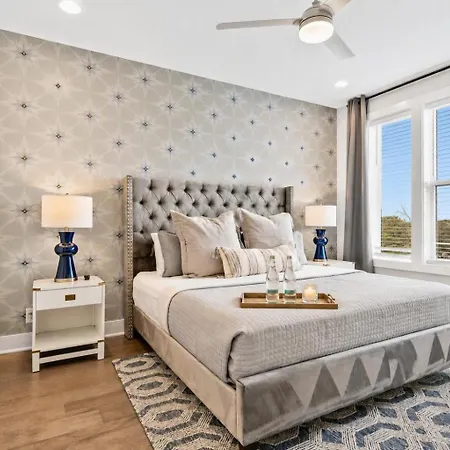 2 Rooftop Homes - Sleeps 24 - Near Geodis Park * Nashville