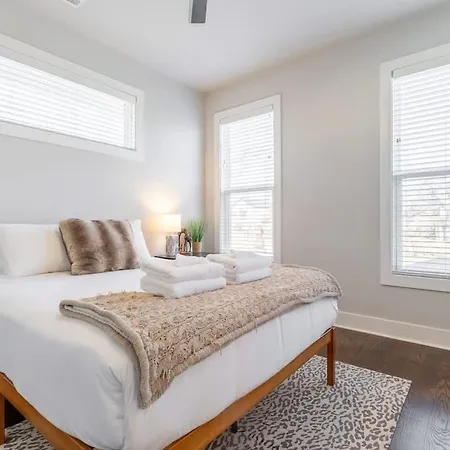 4br East - Walk To Bars & Restaurants * Nashville