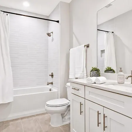 2 Rooftop Homes - Sleeps 24 - Near Geodis Park Nashville