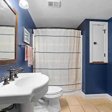 Holiday home Cedar Peak - Pool Hot Tub & Gym Sleeps 24 *
