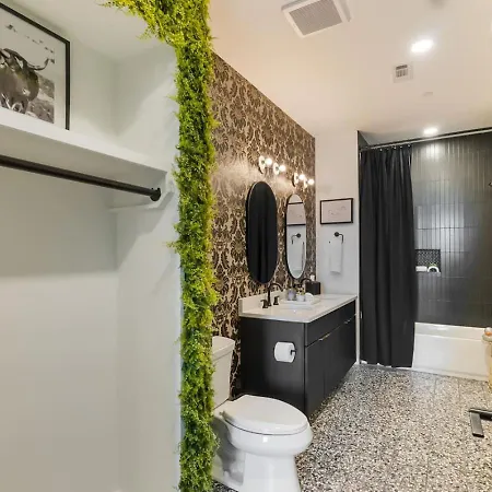 Bourbon And Beyond - Luxury Living - New, 6 Beds Apartment Nashville