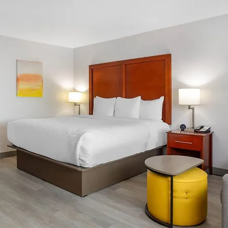 Comfort West