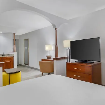 Comfort West Inn