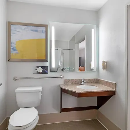 Inn Comfort West 4*