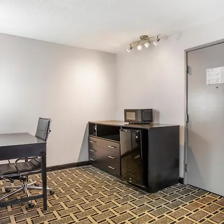 Comfort Airport - Bna 4* Nashville