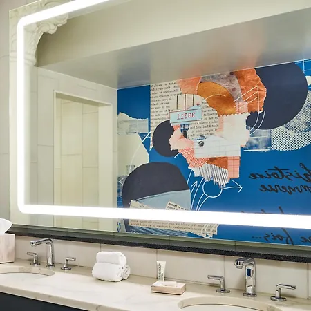 The Untitled Hotel, Tapestry Collection By Hilton Hotel Nashville